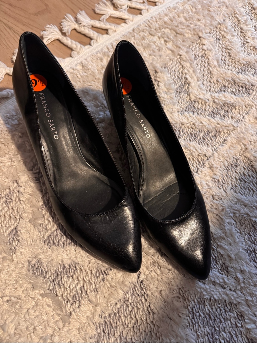Franco Sarto Black Pointed-Toe Leather Pumps